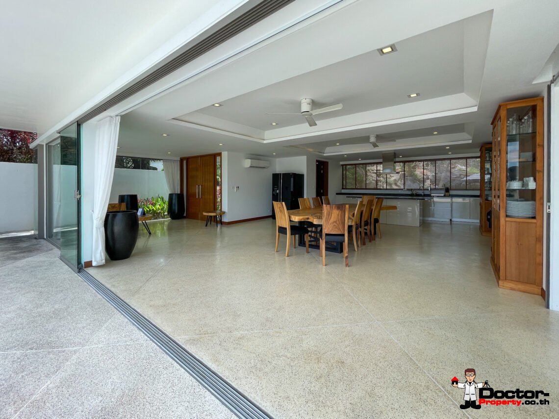 Spacious 5 Bedroom Pool Villa in Chaweng Noi, Koh Samui – For Sale